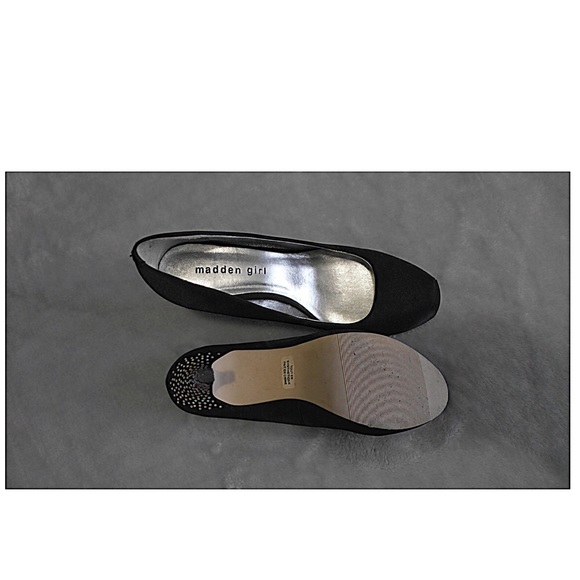 Steve Madden Pump - Picture 2 of 3